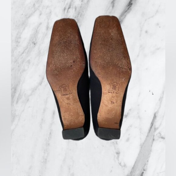 VINTAGE VERA WANG KITTEN HEELS - Picture 2 of 5